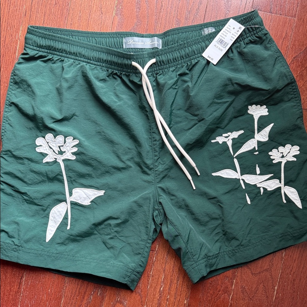 NWT PACSUN Green Floral Embroidered Men's Swim Trunks